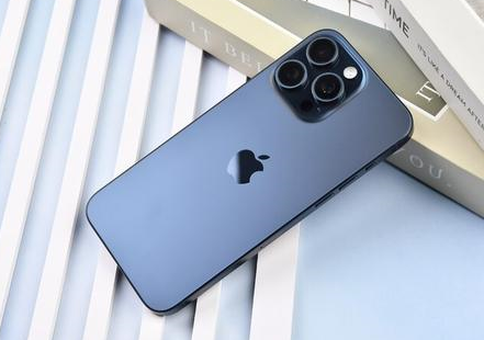 太康苹果维修点分享iPhone 15 Pro Max屏幕更换全新实操风险 